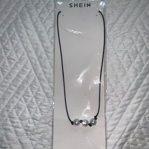SHEIN Triple Pearl Necklace